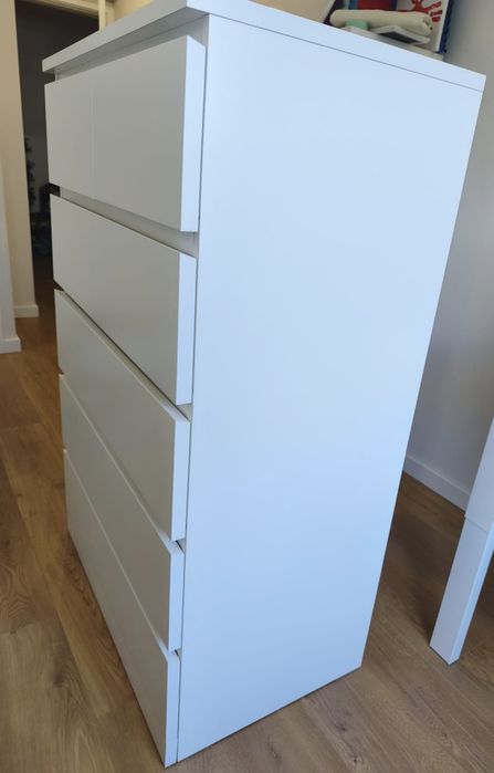 Cómoda IKEA MALM 6 Gavetas – Como Nova