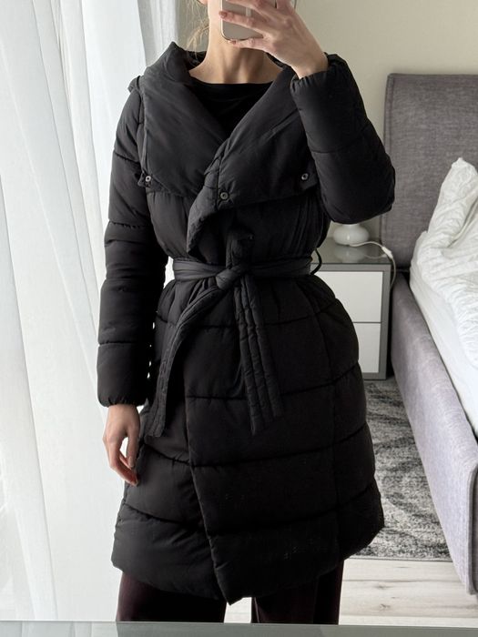 Пуховик жіночий довгий