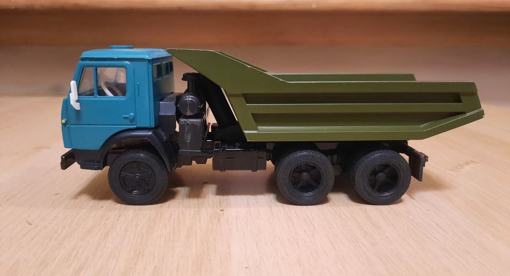 Model KAMAZ 5511 Elecon/1:43/