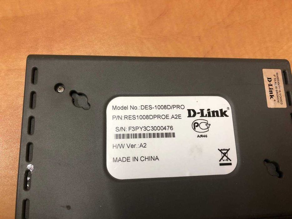 Комутатор D-Link DES-1008D/PRO