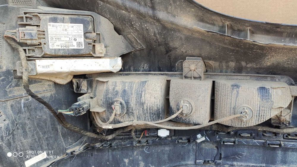 Бампер задній Chevrolet Bolt EV в зборі