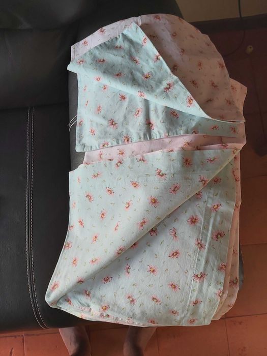 Capa de edredão para cama de grades de bebé e criança.