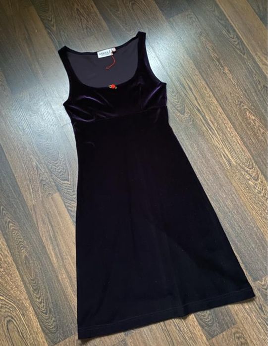 Вінтажна оксамитова фіолетова сукня сарафан