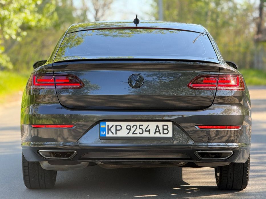 Volkswagen Arteon 2019 2.0L  Розгляну ОБМІН