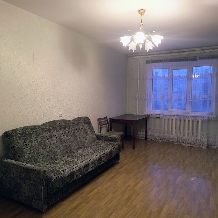 Здам квартирув центрі міста вул.Гетьмана Полуботка,б. 84