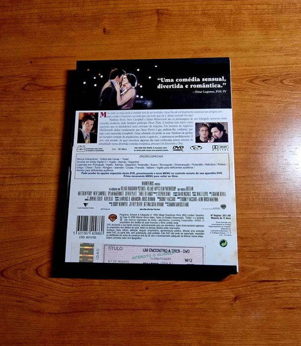 A MEETING OF THREE (Neve Campbell/Matthew Perry/Dylan McDermott)64585471246594121