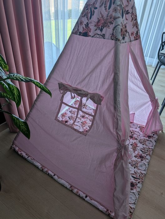 Namiot tipi dla dziewczynki