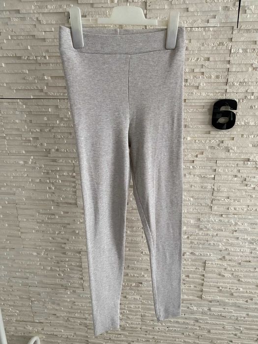 Aszmi Style dres set bluza z frędzlami - legginsy prążek beż