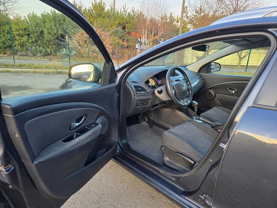 Продам  Renault Megane 2013. Можна в розстрочку, під викуп.