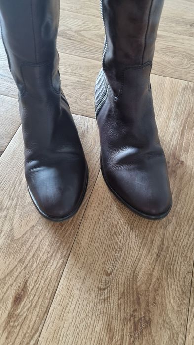 Kozaki damskie Clarks skóra