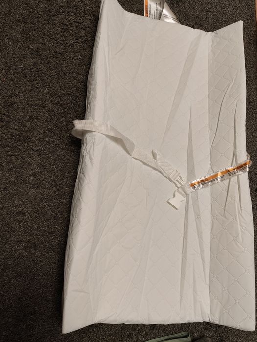 Nowy przewijak dla niemowląt