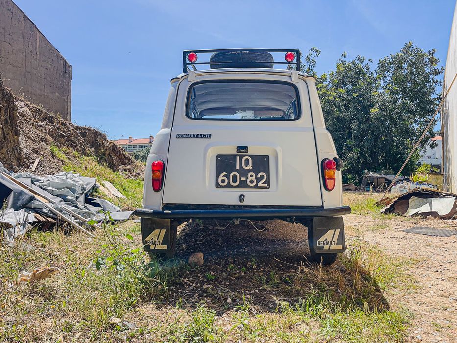 Renault 4L 1987 | Estilo aventureiro, cheia de carácter e pronta para nova vida