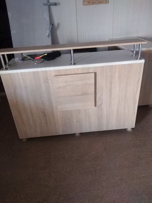 Продам вітрини - шафи