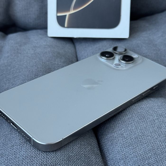 Apple iphone 16 Pro Max 256 (дефект)