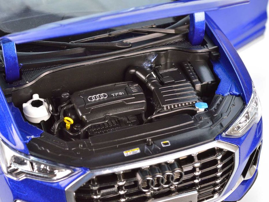 Колекційна модель FAW Audi Q3 (1:18) Синя