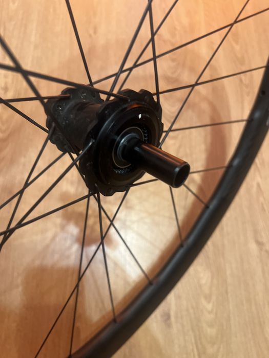 tyłne kólo Zipp 353 NSW CL Disc Tubeless