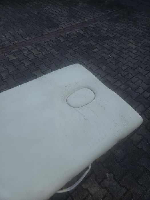 Łóżko kosmetyczne lub do masażu