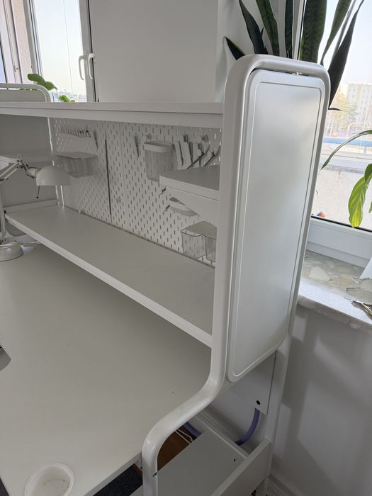 Biurko gamingowe FREDDE