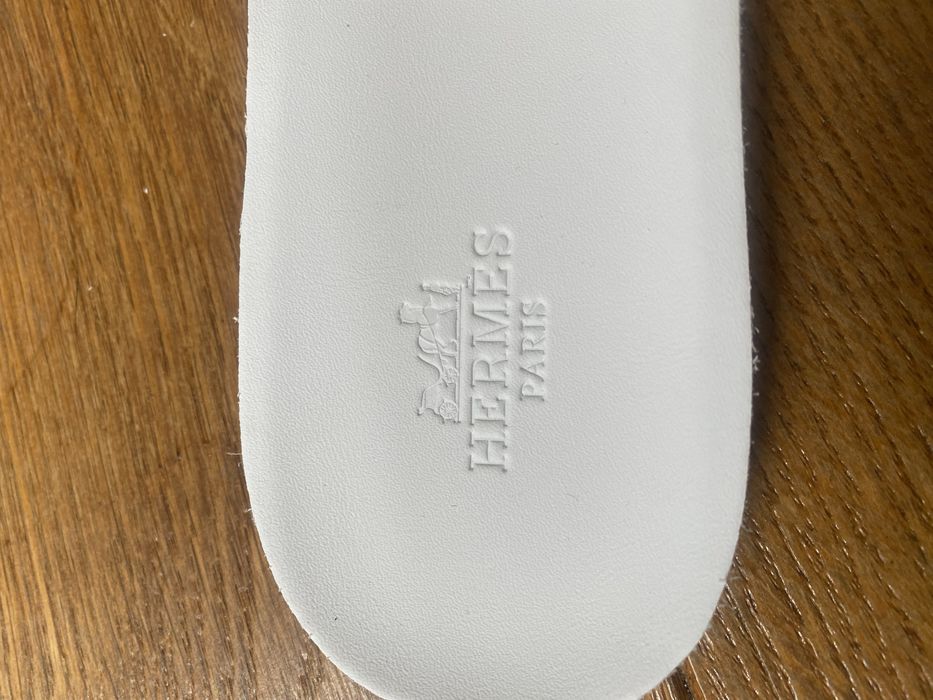 Hermes bouncing 39 sneakersy z numerem seryjnym