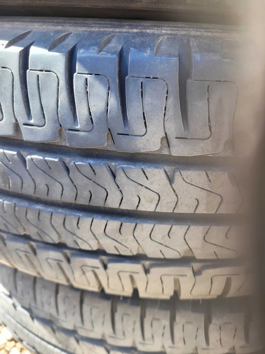 Opony 225/75 16C Bus  Michelin
