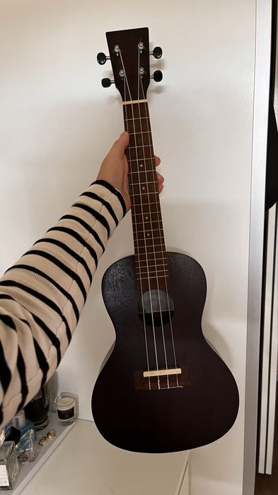 Ukulele koncertowe Chateau