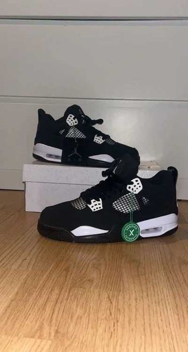 Jordan 4 Retro White Thunder R.44