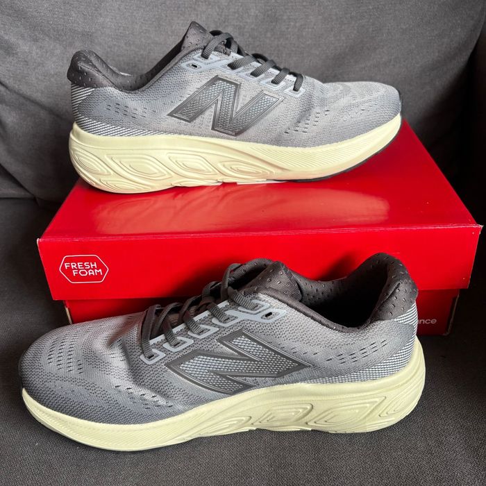 New Balance 880 Cinzentas