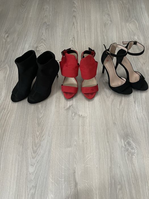 Szpilki  w rozmiarze 38