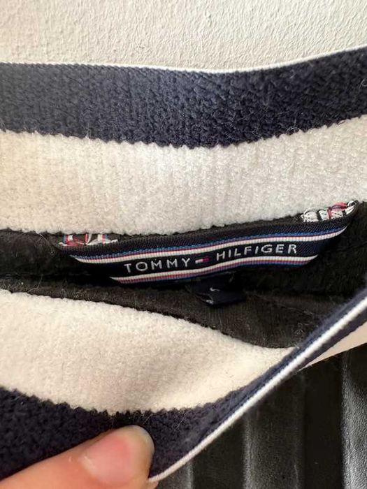Spódnica Tommy Hilfiger ze skajki