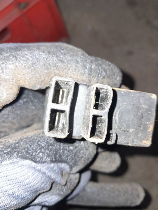 Przełącznik  nowy stary