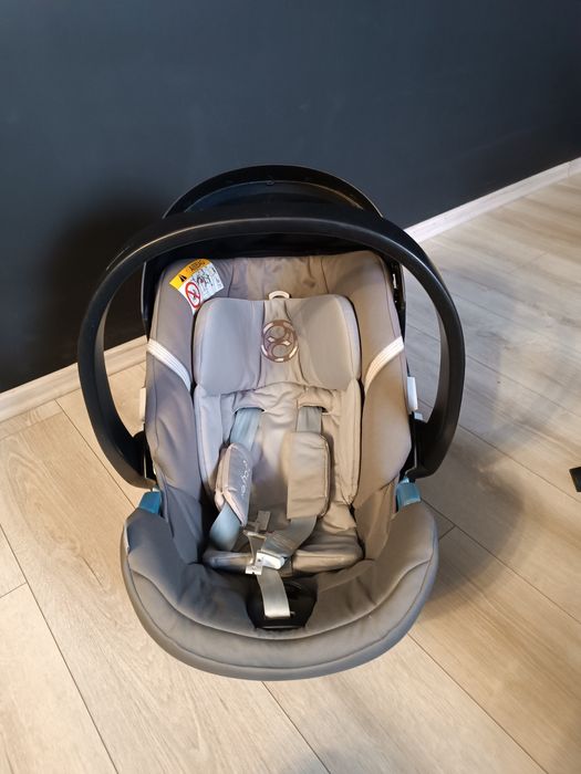 Cybex Aton + baza ISOFIX