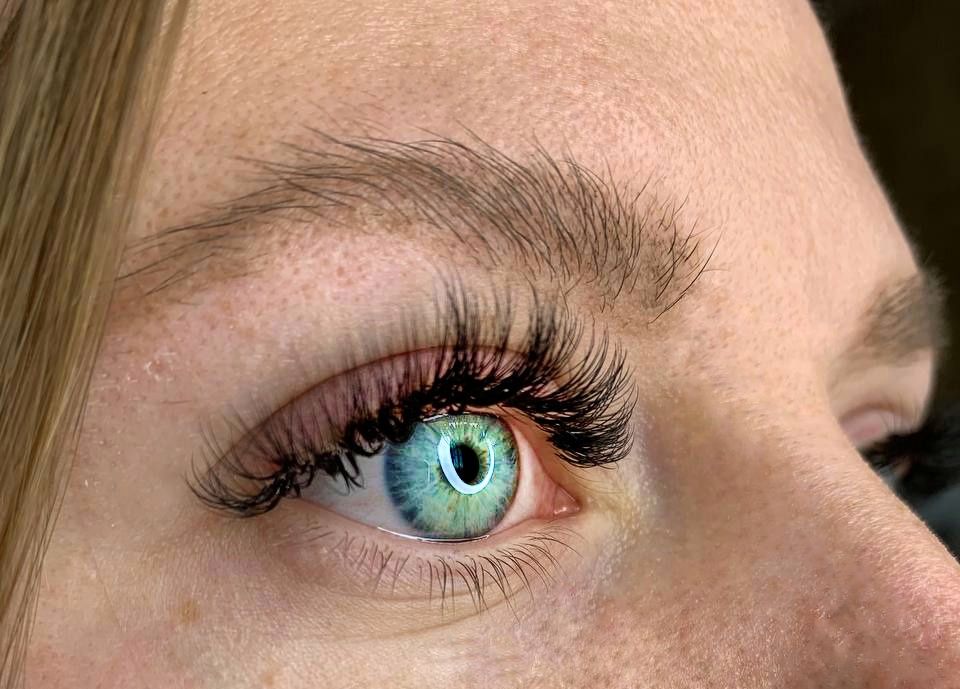 Нарощення вій. Ціни супер...