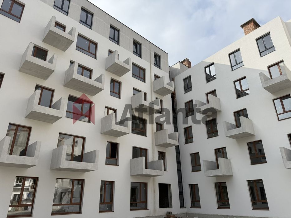 Продається 1 кім. квартира  по вул. Орлика  ЖК Family House.
