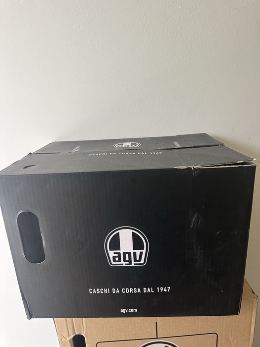 Л AGV k6 шолом шлем