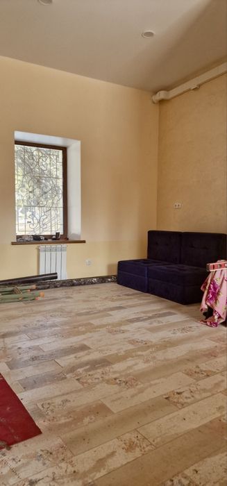 Здам приміщення в центрі з окремим входом