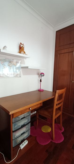 Conjunto de móveis de quarto solteiro