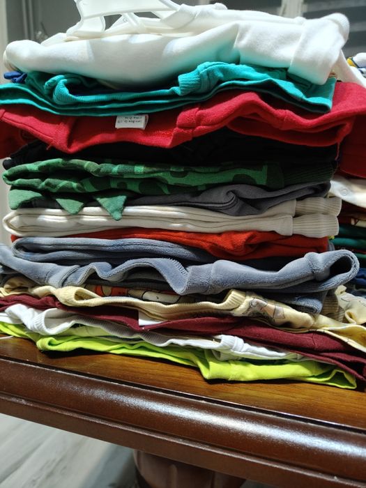 Zestaw ciuchów dziecięcych i damskich