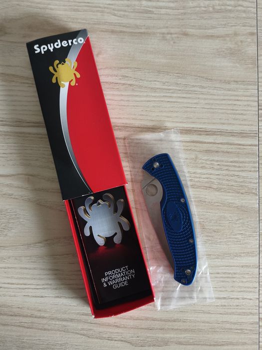Spyderco resiliance s35vn