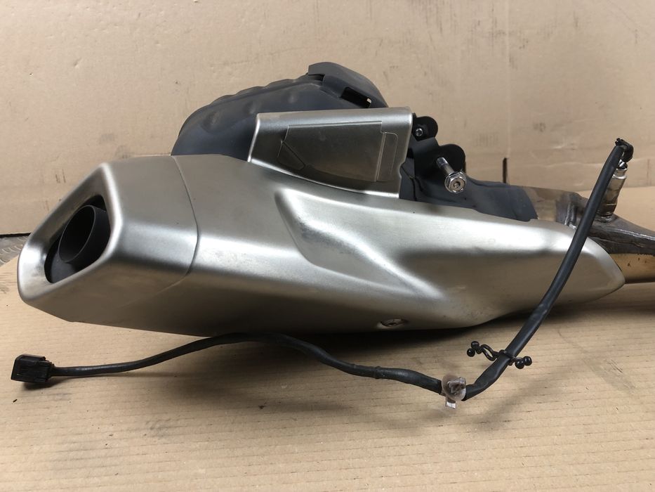 Honda CBR 650R Kolektory Wydechowe Tłumik Wydech Osłona Wydechu Sondy