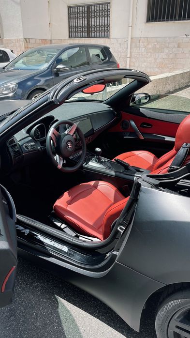 Vendo carro  Bmw Z4 2.5i  6 cilindros com 190CV com opcao de Gpl e gasolina