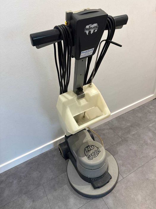 Numatic NR1500S szorowarka polerka do parkietu + pad holder.