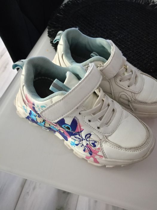 Buty adidasy r.31 stitch