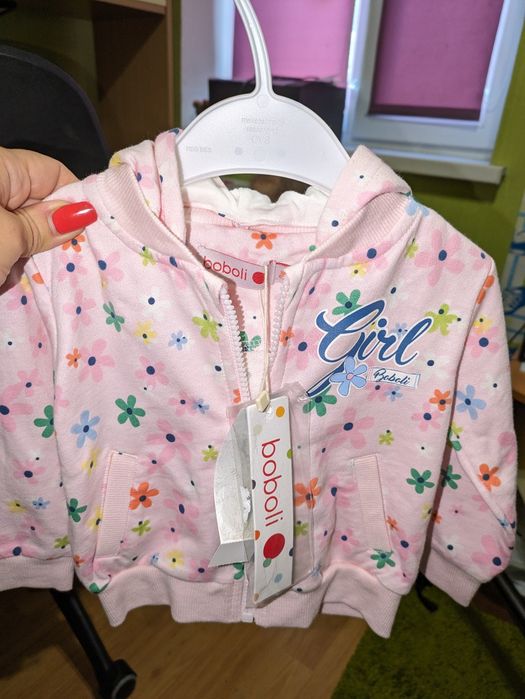 Кофтинка на дівчинку