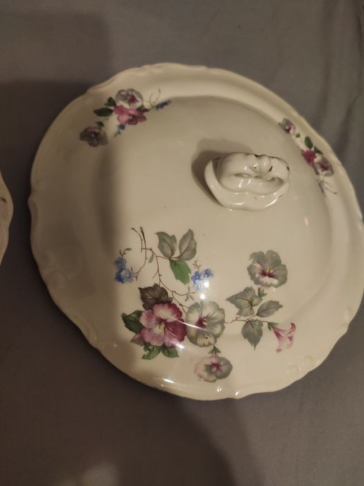 Stara porcelanowa  waza na zupę Tułowice