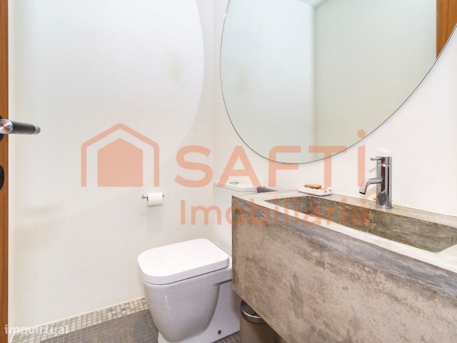 Moradia primeira linha do mar