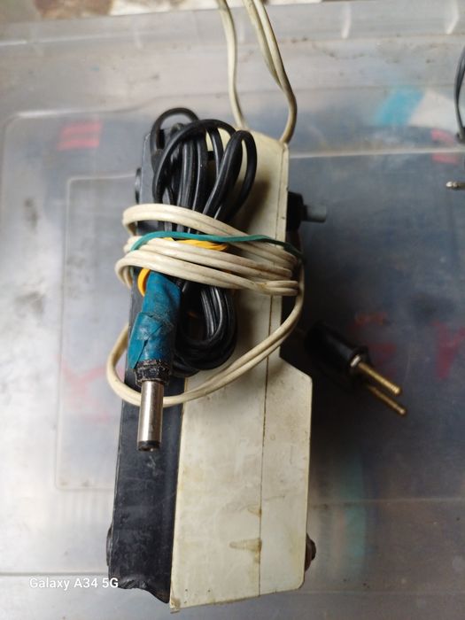 Блок живлення 3.2 - 12 вольт