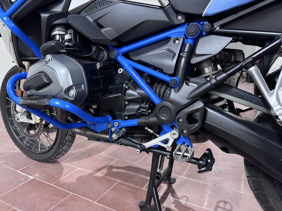 Bmw 1200 GS Rally 2018 (visor TFT cores)