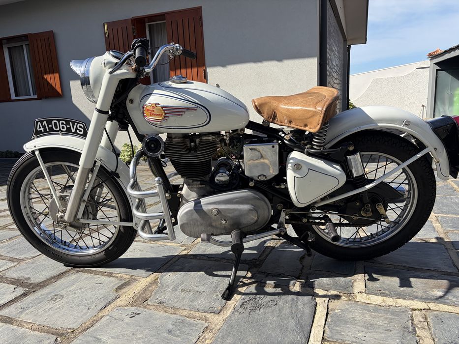 Royal Einfield Bullet 500