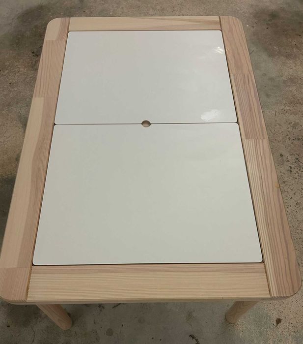Mesa de Criança FLISAT IKea 83x58