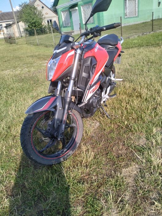 Продам мотоцикл loncin cr 4